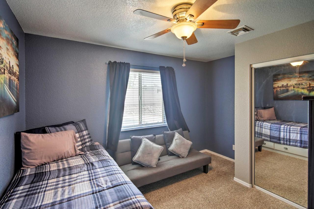Lake Havasu City Retreat With Patio And Grill Kültér fotó